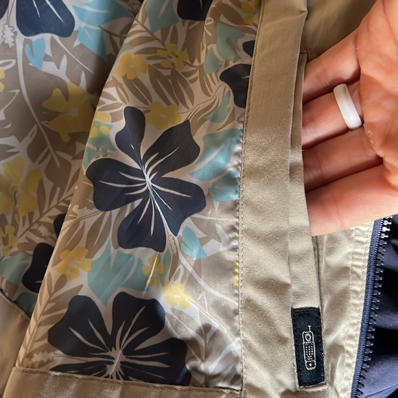 London Fog Marlo Coat - Picture 9 of 9